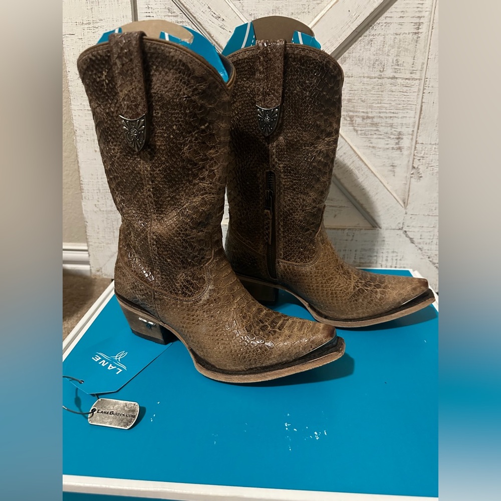 Womens Lane Caiman Bad Habits
LBO534B